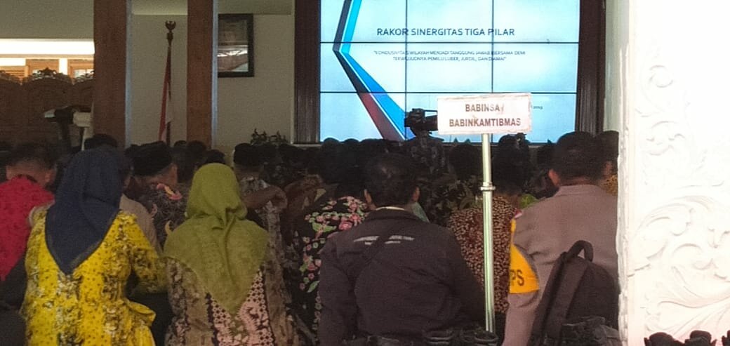 Kunjungan Kerja Menko Kemaritiman RI Jendral TNI (Pur) Luhut Binsar Panjaitan di Kabupaten Banyuwang